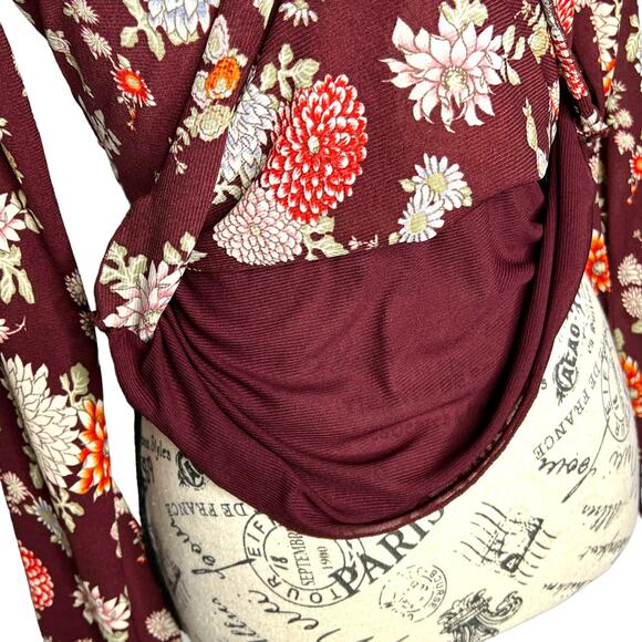 Old Navy MEDIUM Maroon Floral Empire Waist V-Neck Bust Detail Blouse Top - Picture 8 of 16